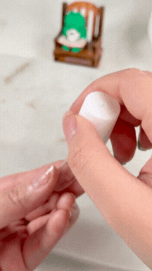 apply brush on glue on press ons nail